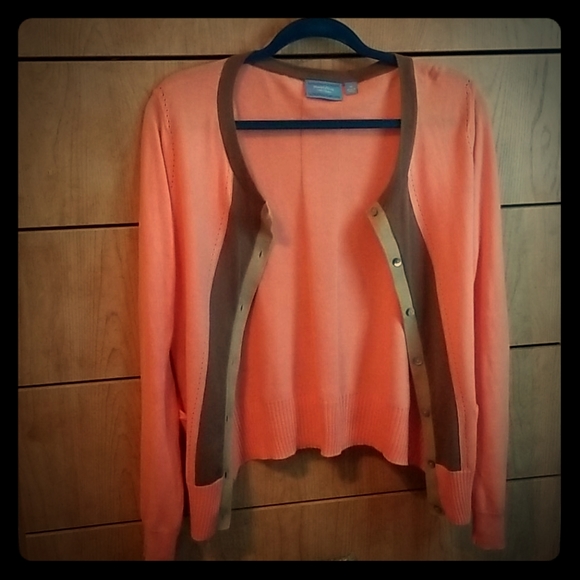 Cardigan - Picture 1 of 3